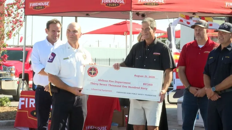 Firehouse Subs opens 1500th restaurant, awards $37,000+ grant to Abilene FD