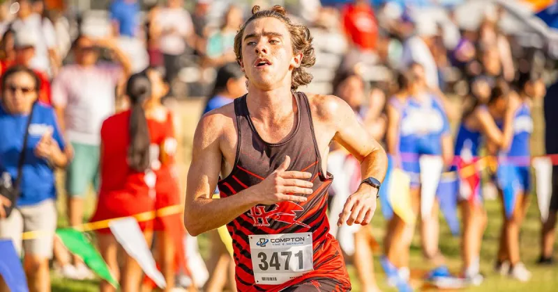HIGH SCHOOL CROSS COUNTRY: Huntington's Guajardo wins Tyler Legacy meet
