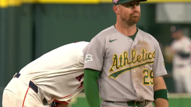 Athletics rally with a 3-run 8th inning to beat the Astros 4-3, sna...