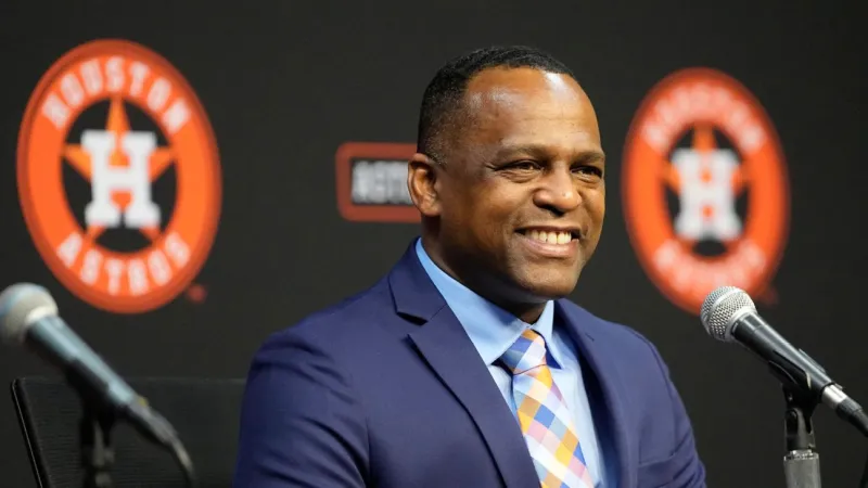 Dana Brown out as GM of first-place Astros after recent skid