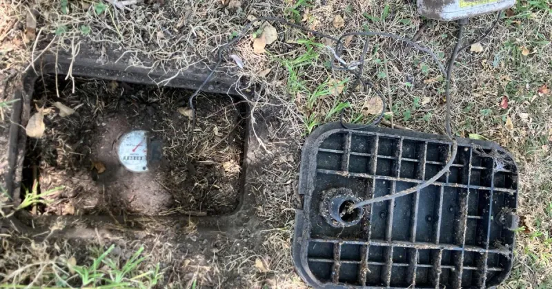 Water meter replacement begins in Baytown