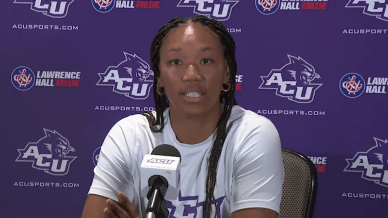 ACU volleyball coach expects big offensive season from Rachel, Hannah and Aubrey