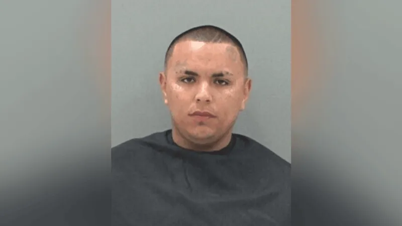 Tom Green County deputy arrests gang member after finding guns, drugs during traffic stop
