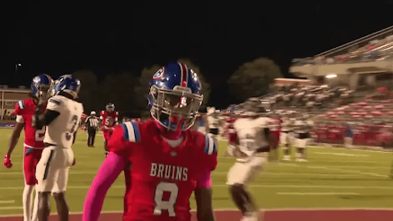 Beaumont ISD ends on-site EMS at football games, outlines response plan for injuries