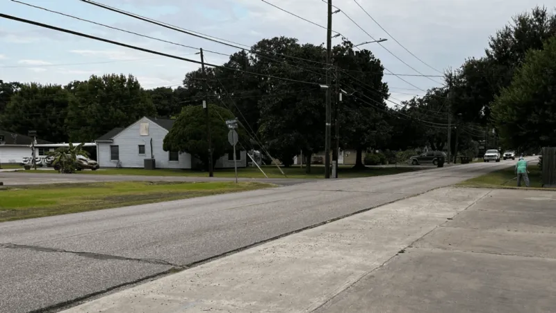 BREAKING: Child riding bicycle to school in Groves struck by hit-and-run driver