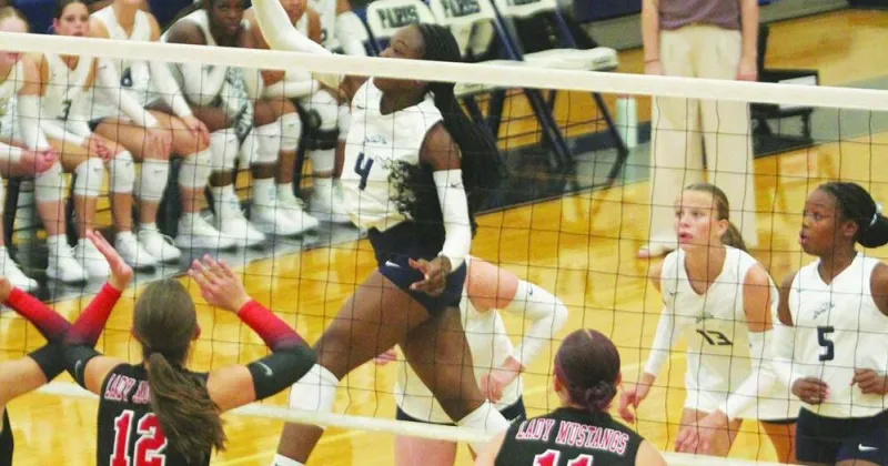A five star classic: Paris Ladycats take down Chisum Lady Mustangs in non-district thriller