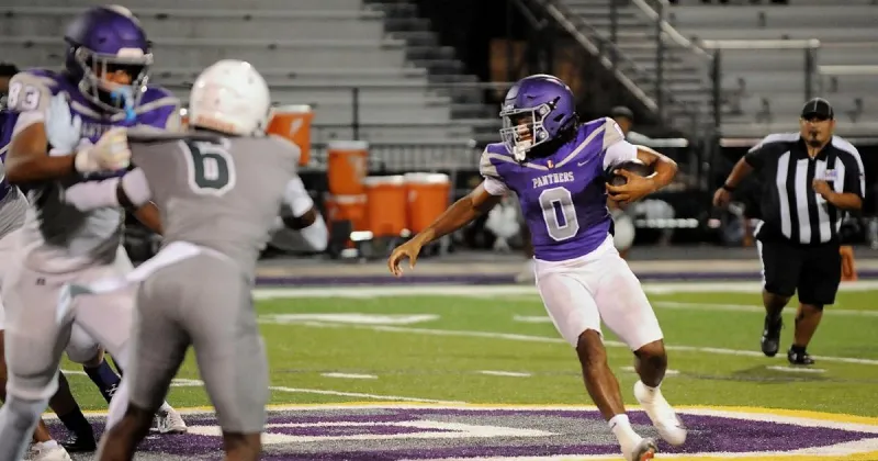 Panthers, Lobos meet for 89th time tonight