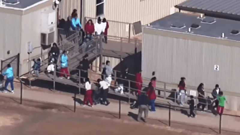 Castro highlights Dilley detainees as center population rises 10% in a week