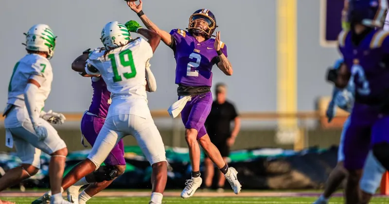 Week 1 football scores: Sanger outlasts Lake Dallas; Pilot Point upsets No. 12 Peaster
