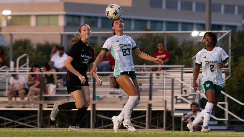 Women's Soccer Leaves Aloha State with Second Shutout