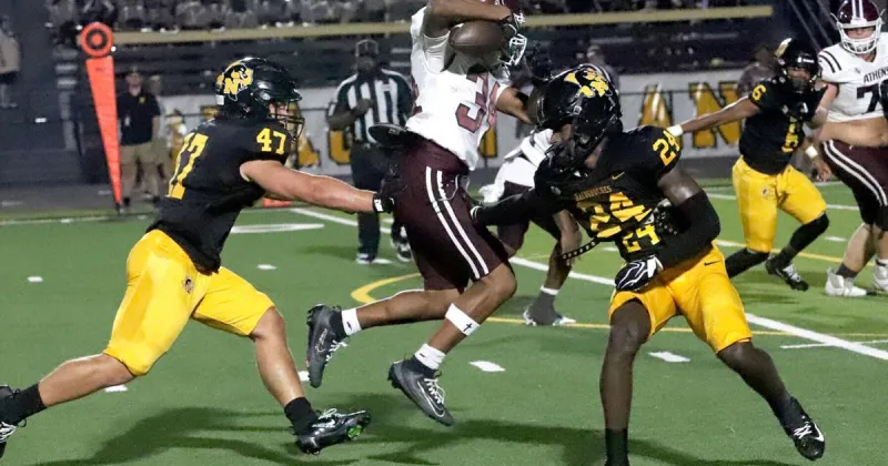 Dragons, Panthers both in search of first win entering Friday's matchup