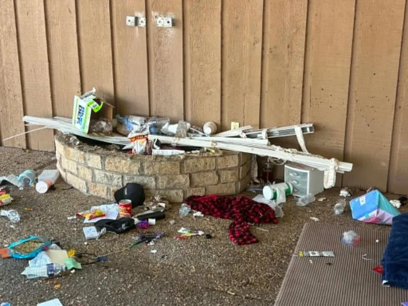 Nearly a Year Later, Why Is This Abandoned Abilene Building Still a Mess?
