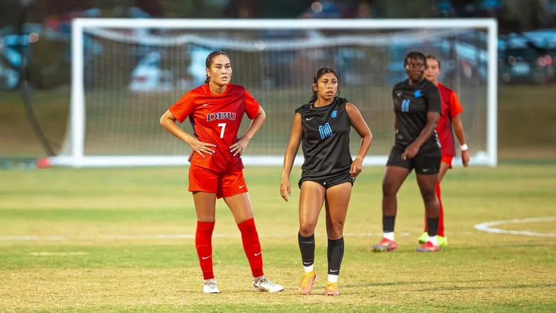 No.5 Patriots Take Aim at Regis in Colorado