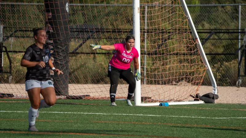 Women's soccer improves to 2-0