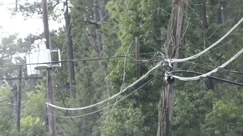 Tropical Storm Edouard leaves thousands in Southeast Texas without power
