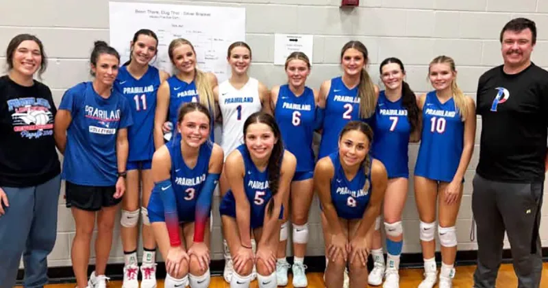 Prairiland Lady Patriots fight way to 3rd at Hooks Been there Dug that Tournament