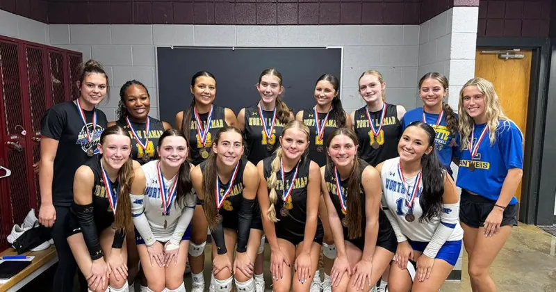 Bronze Pantherettes: NLHS volleyball takes third at White Oak tourney