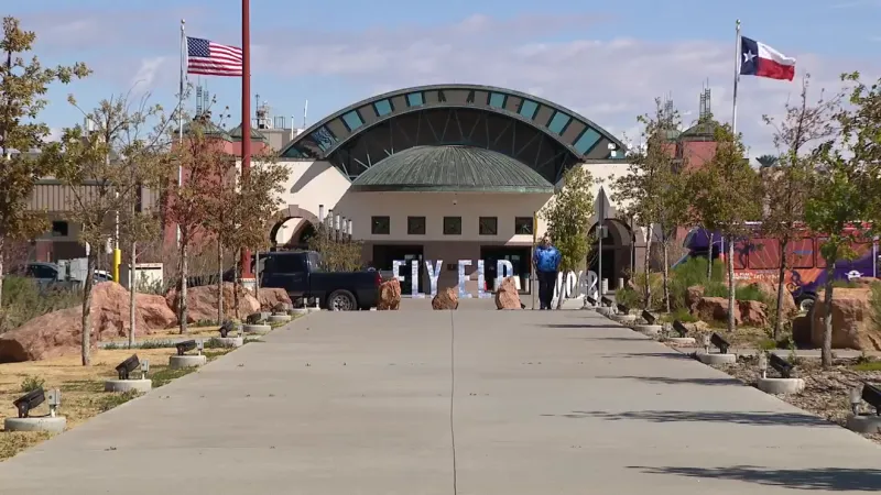 El Paso International Airport receives $8.7 million federal grant for apron upgrades