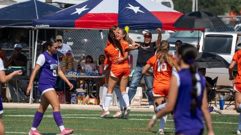 Women's soccer wins final nonconference match of the season