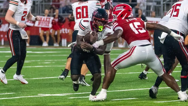 Lamar Falls to Ragin' Cajuns