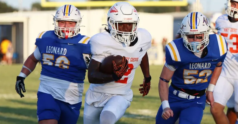 Honey Grove Warriors slow down Leonard Tigers 34-7, move to 2-0