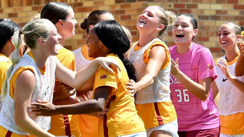 Sullivan scores, Stangs slip past Central Oklahoma, 1-0
