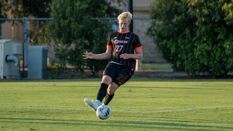 UTD Ends Hawaii Trip with 2-0 Shutout of Chaminade