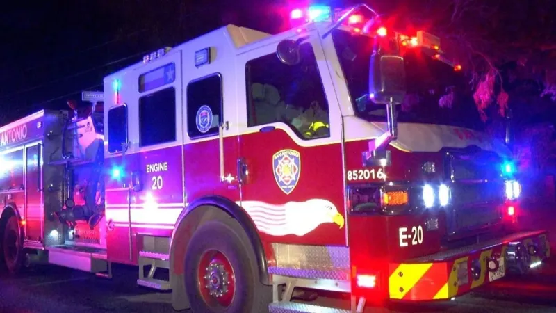 Man dies after car crashes into crane truck on South Side highway