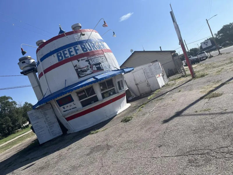 Beef Burger Barrel on Plains Blvd. Up for Sale in Amarillo