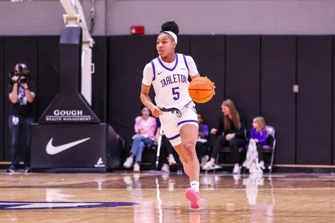 Former Tarleton State Women's Basketball guard Arieona Rosborough signs pro contract in Serbia