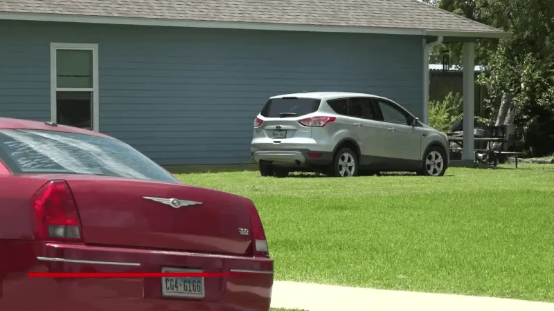 Port Arthur adds hardship exemptions to ordinance banning parking on lawns