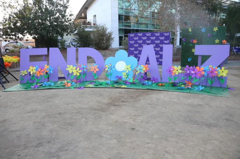 Local Alzheimers Association Hosts Bake Sale And Walk Team Signup