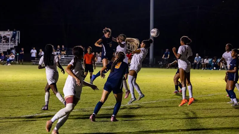 Sueltz scores late equalizer in 1-1 tie against Alabama A&M