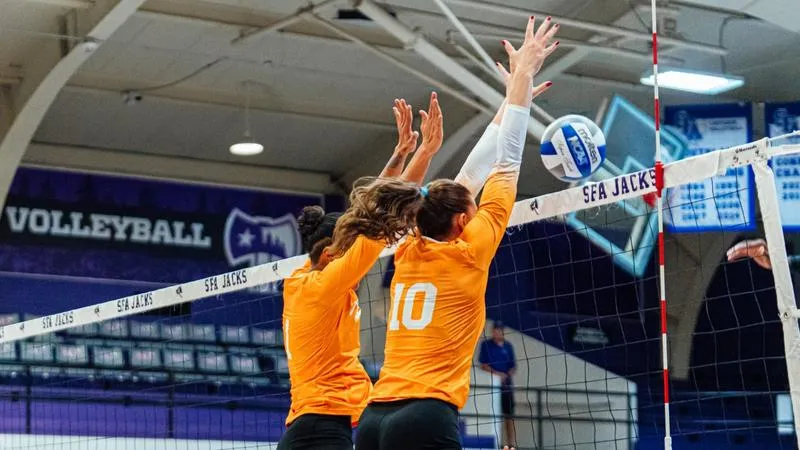 Mavericks Drop Five-Set Match to Texas State, 2-3
