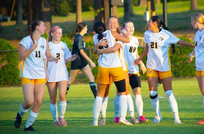 #TIGERSWIN | WS | ETBU's First Half Pressure Leads to 3-1 Victory Over Ozarks