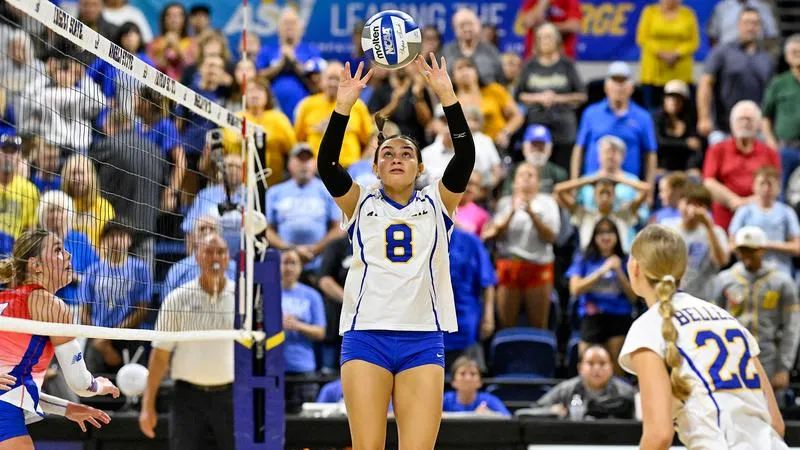 No. 9 Volleyball Closes LSC Challenge with Win Over Lubbock Christian