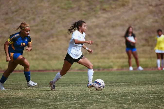 Pioneers Stay Hot with Shutout Win at Howard Payne