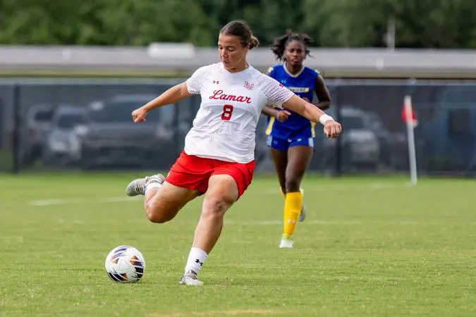 Lightning Halts Lamar-Southern Match