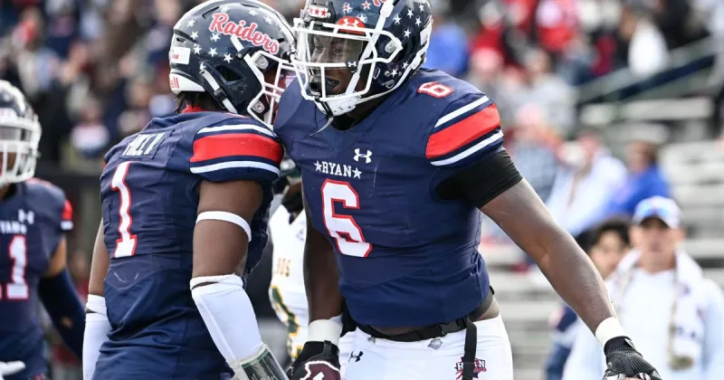 Ryan alum Anthony Hill Jr. shines in NFL debut, leading Tennessee Titans in tackles