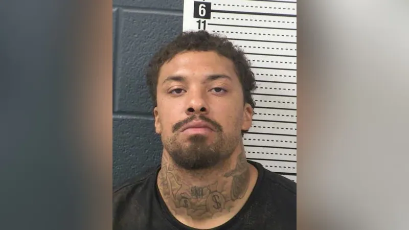 Las Cruces man arrested on child abuse charge after police say he urinated on toddler
