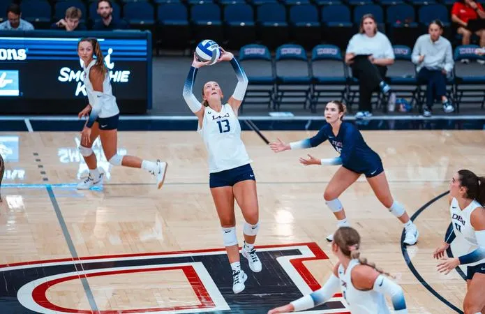 Patriots Open Conference Play Against Texas A&M International on Tuesday