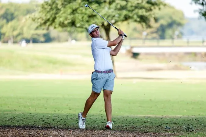 Men's Golf Sits Sixth After Two Rounds at The Dewsweeper Invitational