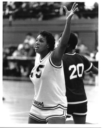 Flying Queens great Carmen Wynn-Parks selected for NAIA Hall of Fame