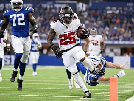 Cowboys sign RB Tyler Goodson from Falcons' practice squad