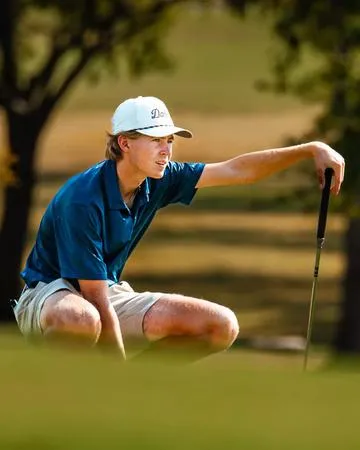 Men's Golf Finishes 5th Place in Fall Opener