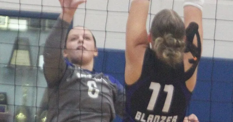 No. 5 Detroit cruises past CHAAMP Lady Hawks in home sweep