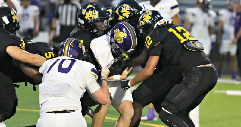 Dragons to open district play in Marshall
