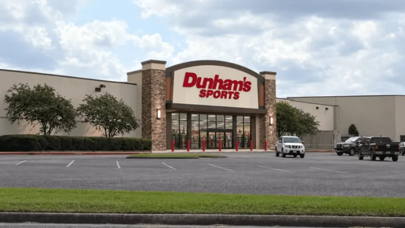 100,000 square feet of growth: Dunham's Sports coming to Central Mall