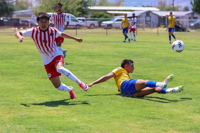 Lobos Kick Off Home Season