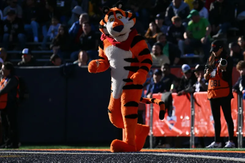 A History Of UTEP's Sun Bowl Stadium Corporate Sponsors